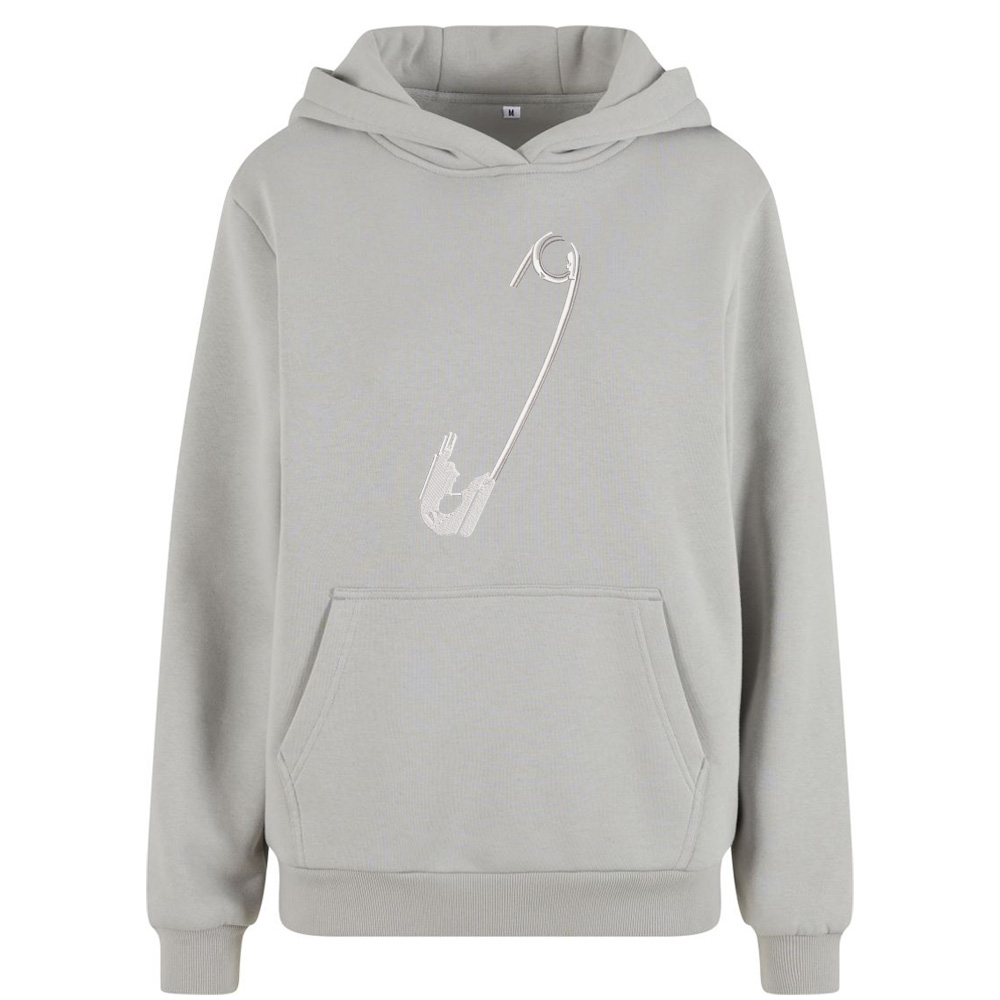 Streetwear mikina s výšivkou Spínací špendlík Streetwear mikina s výšivkou Spínací špendlík – originální motiv na šedé mikině